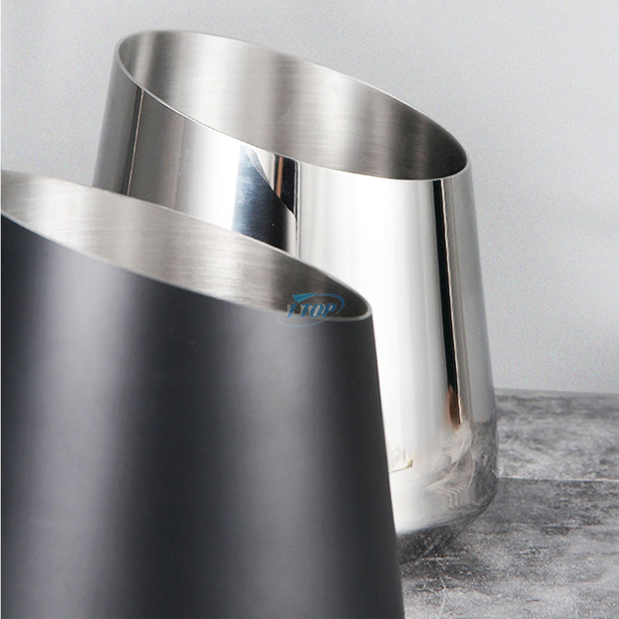 Eiskübel mit Deckel